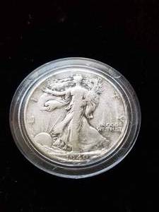 1940 WALKING LIBERTY HALF DOLLAR IN AIRTITE