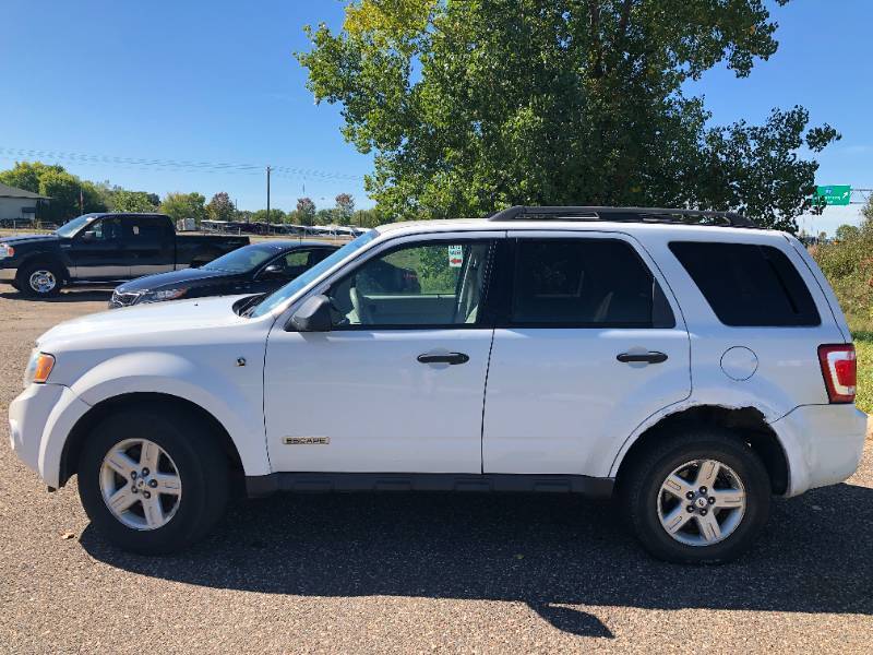 JUST ADDED - 2008 Ford Escape Hybrid - 2 OWNER