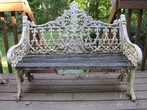 lot 25 image: Heavyweight cast iron bench from an 18th century antique design. #1 of 2 being sold.