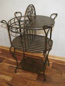lot 37 image: Drinks CartStand. 