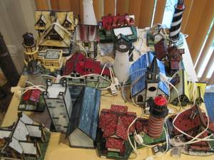 lot 77 image: &nbspA collection of 15 Stained Glass Houses. 