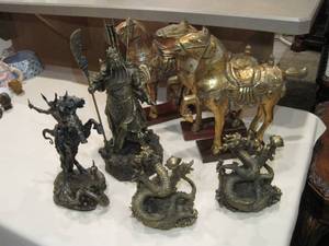 lot 79 image: A collection of Dragons, Horses and Warriors. 