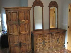 lot 87 image: Oak  WardrobeArmoire and Matching Mirrored Dresser.