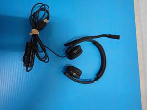 USB Headphones