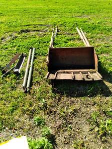 Stan-Hoist Loader. Came off a John ...