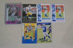 Justin Herbert Rookie Cards - Chronicles, Prizm Refractor