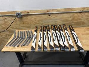 lot 73 image: Lot of 17-  Windshield Wiper Blades (8- 18 blades and 9-  26 blades)