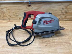 lot 27 image: MILWAUKEE 13 Amp 8 in. Metal Cutting Circular Saw