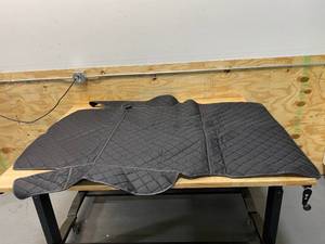 lot 102 image: Car Seat Cover