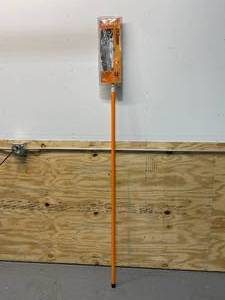 lot 9 image: FISKARS 14 Power Lever Tree Pruner, 15 saw blade