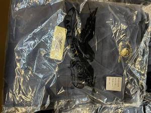 lot 33 image: 2 boxes of blue shirts, assorted si...