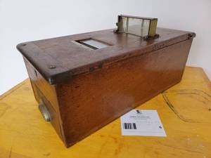 lot 06 image: Rare Antique1920s Gledhill & Sons Ltd Mahogany Wood Cash TillRegister-Comes with KeysCollectible Museum Piece