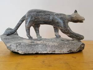 lot 07 image: Beautiful Vintage Hand Carved Soap Stone Lion-Signed by Artist