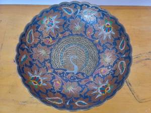 lot 09 image: Gorgeous Vintage Brass Enameled Cloisonne Peacock Indian Bowl