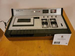 lot 31 image: Rare Vintage Discontinued 1977 TEAC A 17OS Stereo Cassette Deck-It Works