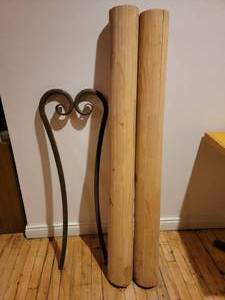 lot 83 image: 2 Vintage Wooden Pillars and Decorative Cast Iron Pieces