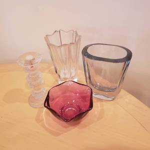 lot 106 image: Chic Orrefors Crystal Glass