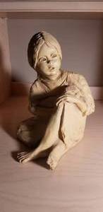 lot 184 image: Vintage 1968 Dave Grossman Girl with Lamb Statue