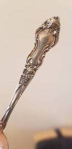 lot 141 image: Wallace Sterling Silver Serving Flatware  131 grams