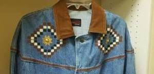 lot 164 image: Closet Collection  Ladies Blue Denim Duster Coat w Courderoy Collar