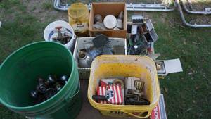 lot 87 image: Miscellaneous Hardware Items-Faucets-Light Bulbs-Door Knobs