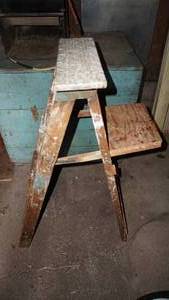 lot 109 image: 3 12 Ft. Ladder--Has Three Steps