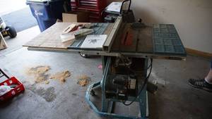 lot 131 image: JET Table Saw--30 W Owners Manual--TWTS-10JF