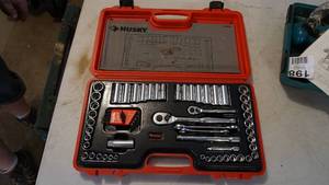 lot 199 image: Husky  #99064  Socket Set