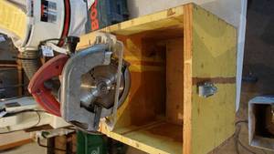 lot 201 image: Heavy Duty Milwaukee Skill Saw   (7 14)   In Homemade Box