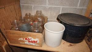 lot 263 image: Canner For Canning-Crock-Large Jars