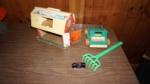 lot 264 image: Fischer Price Toys