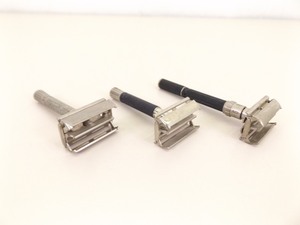lot 37 image: Lot of 3 Vintage Gillette Fat Boy etc. Razors