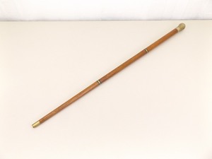 lot 41 image: Vintage 34 Brass and Wood 4 Piece Walking Cane
