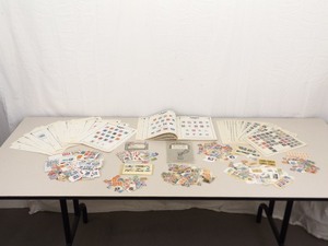 lot 94 image: Large Vintage and Antique US and Foreign Stamp Collection