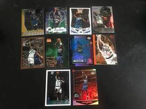 lot 18 image: Kevin Garnett 10 Different Cards