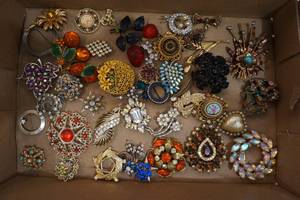 Vintage jewelry