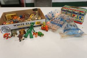 Group of brand collectables