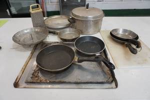 Vintage cookware