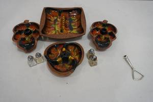 Candle holders, trays & salt and pepper sets