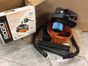 4 Gallon 6.0-Peak HP WetDry Shop Vacuum with Detachable Blower, Fine Dust Filter, Hose and Accessories by RIDGID Customer Returns See Pictures