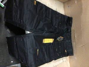 ProTradesman Combo Mens 32 in. W x 31 in. L Black PolyesterCottonElastane Stretch Work Pant with Knee Pad by DEWALT
