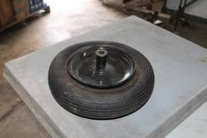 lot 1113 image: Duro 3.50-8 Wheelbarrow Wheel Assembly