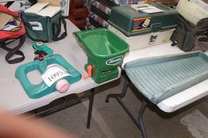 lot 1095 image: Yard Tools  with Hand Spreader, Sprinkler, Water Runoff