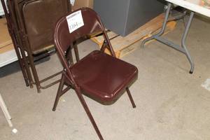 lot 1164 image: Lot of (4) Metal Folding Chairs