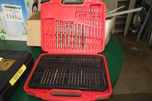 lot 1142 image: Drill Bit Set  with Plastic Case