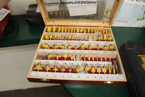 lot 1140 image: Woodworking Bit Set 71-piece  with Wood Case