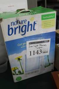 lot 1143 image: Nature Bright Sunlight Therapy Light