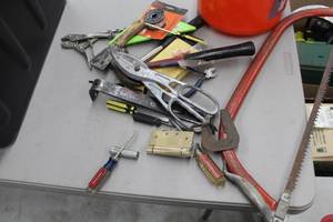 lot 1120 image: Hand Tools (in plastic bucket)  with Hack Saw, Snips, Locking Pliedrs, Crow Bar, Hammer, Screwdrivers, Misc. Hardware
