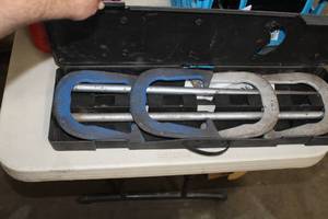 lot 1026 image: American Horseshoe Set  with Plastic Case