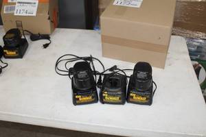 lot 1172 image: DeWalt DW9116 7.2V-18V Chargers (x3)  with Rayovac 18V Batteries (x2)